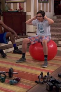 Liv and Maddie – S01E12 – Dump-A-Rooney