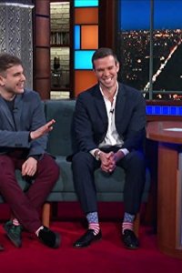 The Late Show with Stephen Colbert – S01E489 – Pod Save America/Jessica Williams and Phoebe Robinson/Chris Stapleton