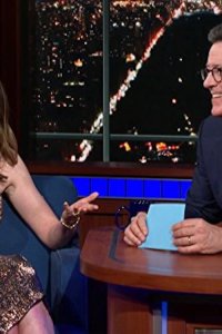 The Late Show with Stephen Colbert – S01E555 – Anne Hathaway/David Sedaris/Ahmed Bharoocha