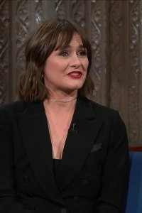 The Late Show with Stephen Colbert – S01E661 – Jeff Daniels/Emily Mortimer/Chris Gethard