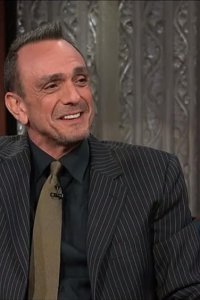 The Late Show with Stephen Colbert – S01E729 – Hank Azaria/Henry Louis Gates Jr./Emilia Clarke/Jeff Goldblum