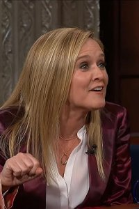 The Late Show with Stephen Colbert – S01E736 – Samantha Bee/Retta/Cage the Elephant
