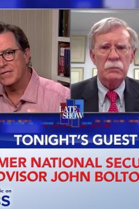 The Late Show with Stephen Colbert – S01E948 – John Bolton/Noah Cyrus & Billy Ray Cyrus