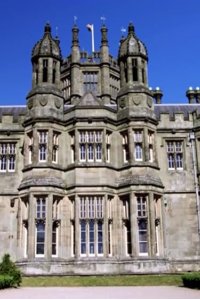 Paranormal Lockdown – S03E15 – Margam Castle