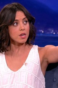 Conan – S01E441 – Dog Nerd-A-Palooza: Labradors Vs. Poodle-Dexters