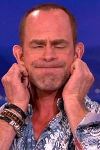 Conan – S01E568 – Christopher Meloni/Dave Franco/Hamilton Leithauser