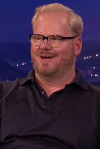 Conan – S01E779 – Jim Gaffigan/Chelsea Peretti/Blackberry Smoke
