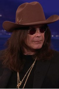 Conan – S01E941 – Ozzy & Jack Osbourne/Dylan Moran