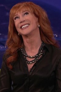 Conan – S01E980 – Kathy Griffin/Michael Lewis/Johnnyswim