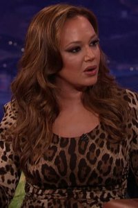Conan – S01E985 – Leah Remini/Jeff Ross/Foxygen