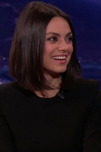 Conan – S01E1097 – Mila Kunis/Maria Bamford/Vir Das/King Krule