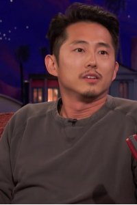 Conan – S01E1182 – Steven Yeun/Van Jones/Nick Hart