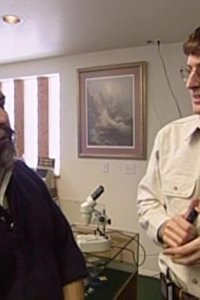 Louis Theroux’s Weird Weekends – S01E04 – Survivalists
