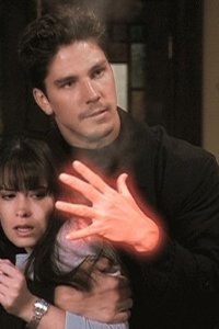 Charmed – S01E21 – Love Hurts