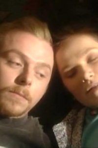 Spaced – S01E02 – Gatherings