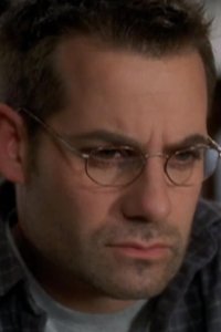 Mysterious Ways – S01E15 – The Greater Good
