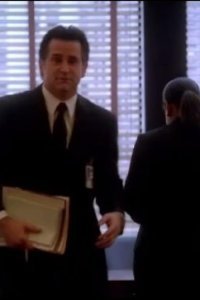 Without a Trace – S01E20 – No Mas