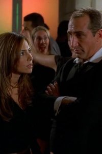 Las Vegas – S01E11 – Blood and Sand