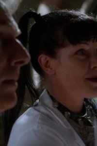 NCIS: Naval Criminal Investigative Service – S06E05 – Nine Lives