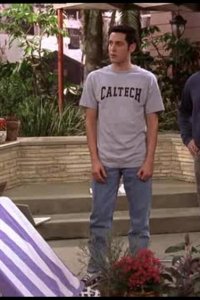 Joey – S01E05 – Joey and the Perfect Storm