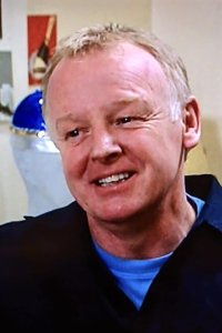 Extras – S01E04 – Les Dennis