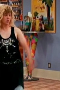 Hannah Montana – S01E22 – We Are Family: Now Get Me Some Water!