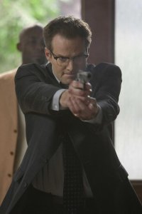 Heroes – S01E14 – Chapter Fourteen ‘Distractions’