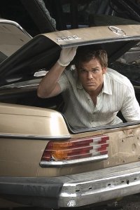 Dexter – S01E06 – Return to Sender