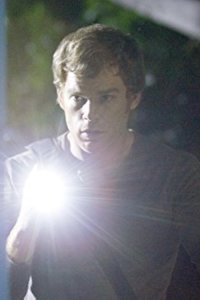 Dexter – S01E09 – Father Knows Best