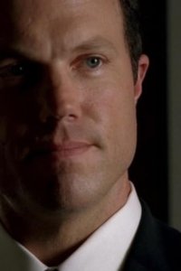 Day Break – S2006E03 – What If He Lets Her Go?