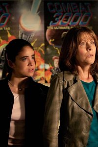 The Sarah Jane Adventures – S01E05 – Warriors of Kudlak: Part One