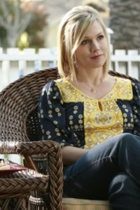 90210 – S01E19 – Okaeri, Donna!