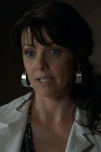 Sanctuary – S01E04 – Folding Man