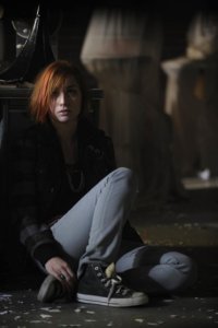 Warehouse 13 – S01E04 – Claudia