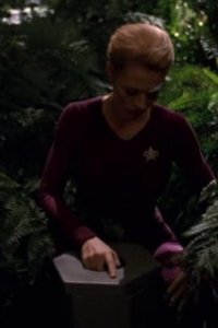 Star Trek: Voyager – S07E21 – Natural Law