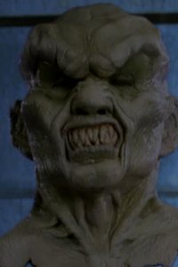 Goosebumps – S01E01 – The Haunted Mask: Part 1