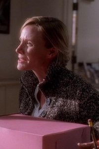 JAG – S10E19 – Two Towns