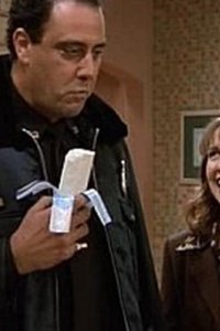 Everybody Loves Raymond – S01E14 – Who’s Handsome?