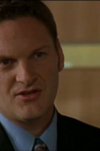 Da Vinci’s Inquest – S02E09 – The Looking Glass