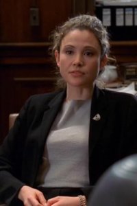 Law & Order: Special Victims Unit – S01E19 – Contact