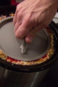 Good Eats – S14E17 – Use Your Noodle IV: Lasagna