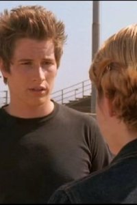 Roswell – S01E06 – 285 South