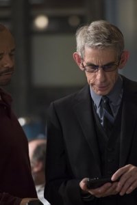 Law & Order: Special Victims Unit – S15E02 – Imprisoned Lives