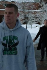 Law & Order: Special Victims Unit – S15E16 – Gridiron Soldier