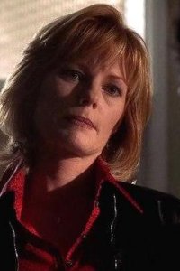 CSI: Crime Scene Investigation – S01E05 – Friends & Lovers