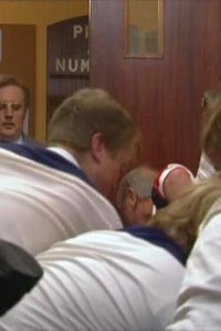 Phoenix Nights – S01E05 – Comedy Robot Wars