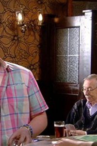 Two Pints of Lager and a Packet of Crisps – S06E04 – Cauliflower