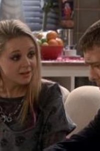 Two Pints of Lager and a Packet of Crisps – S09E05 – Shagger