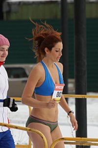 The Amazing Race – S14E05 – She’s a Little Scared of Stick, But I Think She’ll Be OK!