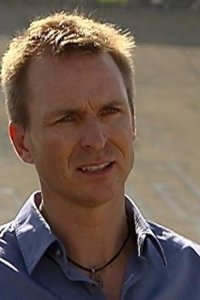 The Amazing Race – S15E01 – They Thought Godzilla Was Walking Down the Street